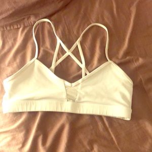 Alo sports bra
